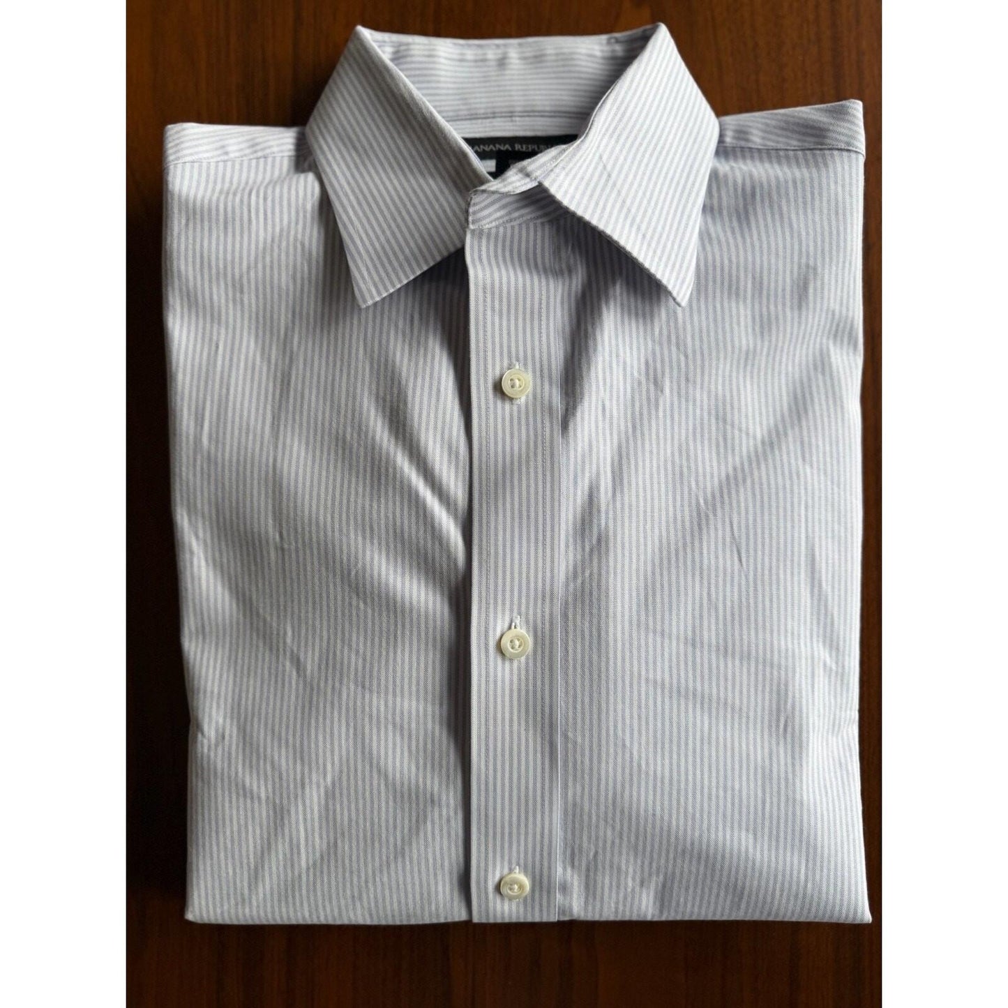Banana Republic Mens Slim Fit Light Blue Stripe Long Sleeve Shirt - Size M