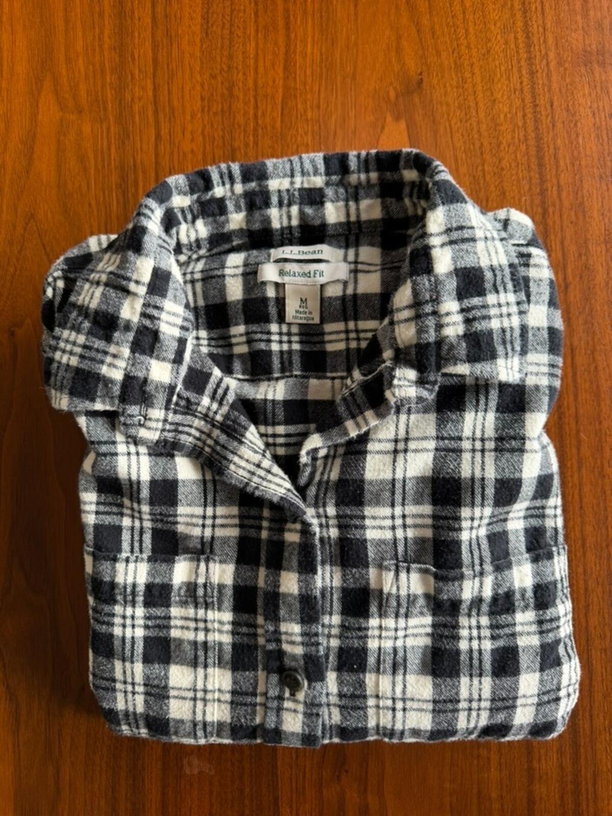 L.L. Bean Women's Relaxed Fit Scotch Plaid Flannel Black & White - Size M