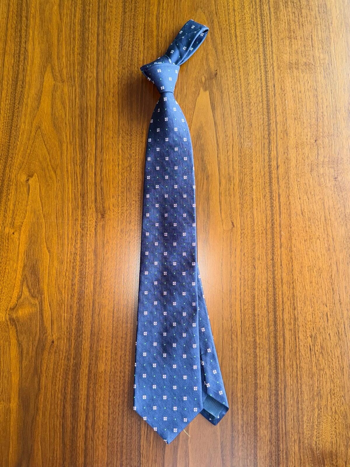 Brooks Brothers Makers & Merchants Navy Blue Silk Herringbone Medallion Tie