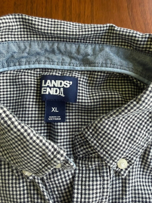 Lands' End Men's Navy and White Houndstooth Button-Down Shirt - Size XL