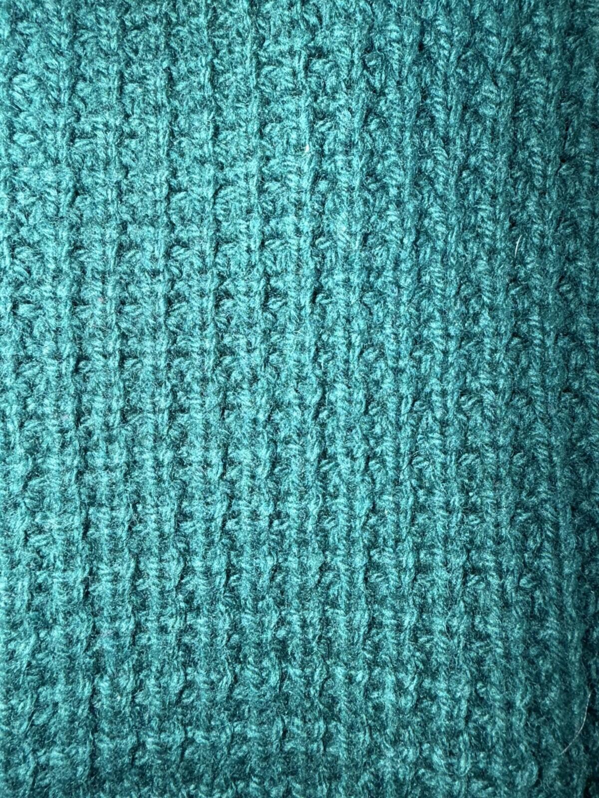 Vintage Pallas Women's Hand Loomed Green Wool Sweater - Size L