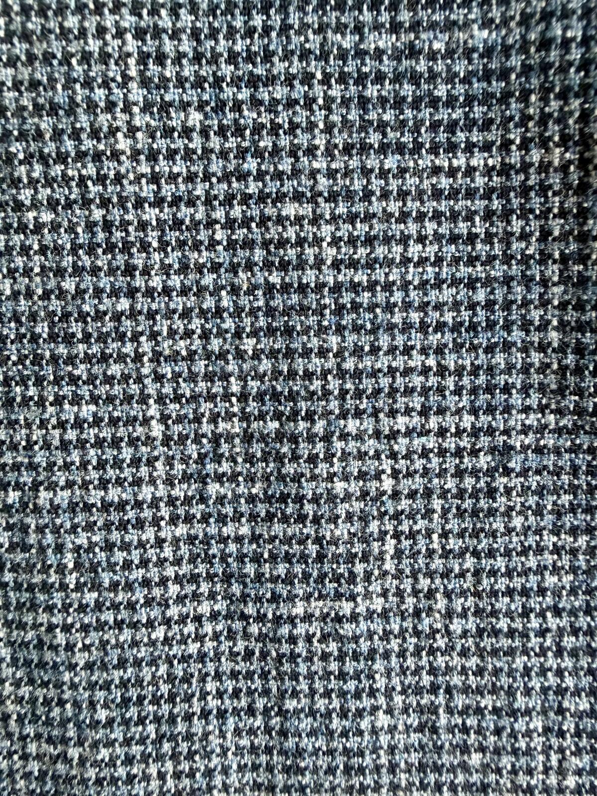 Banana Republic Men's Blue Houndstooth Patterned Pants - Size 33x30
