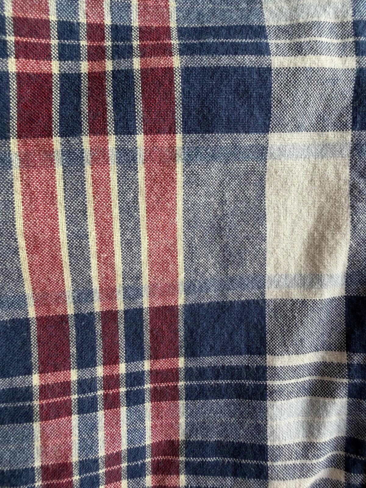 L.L. Bean Men's Blue Plaid Cotton Shorts - Size 32W