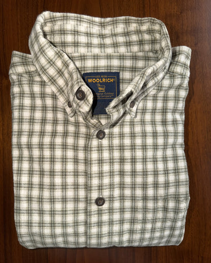 Woolrich Men's Long Sleeve Flannel Button-Down Green Plaid Shirt - XLT