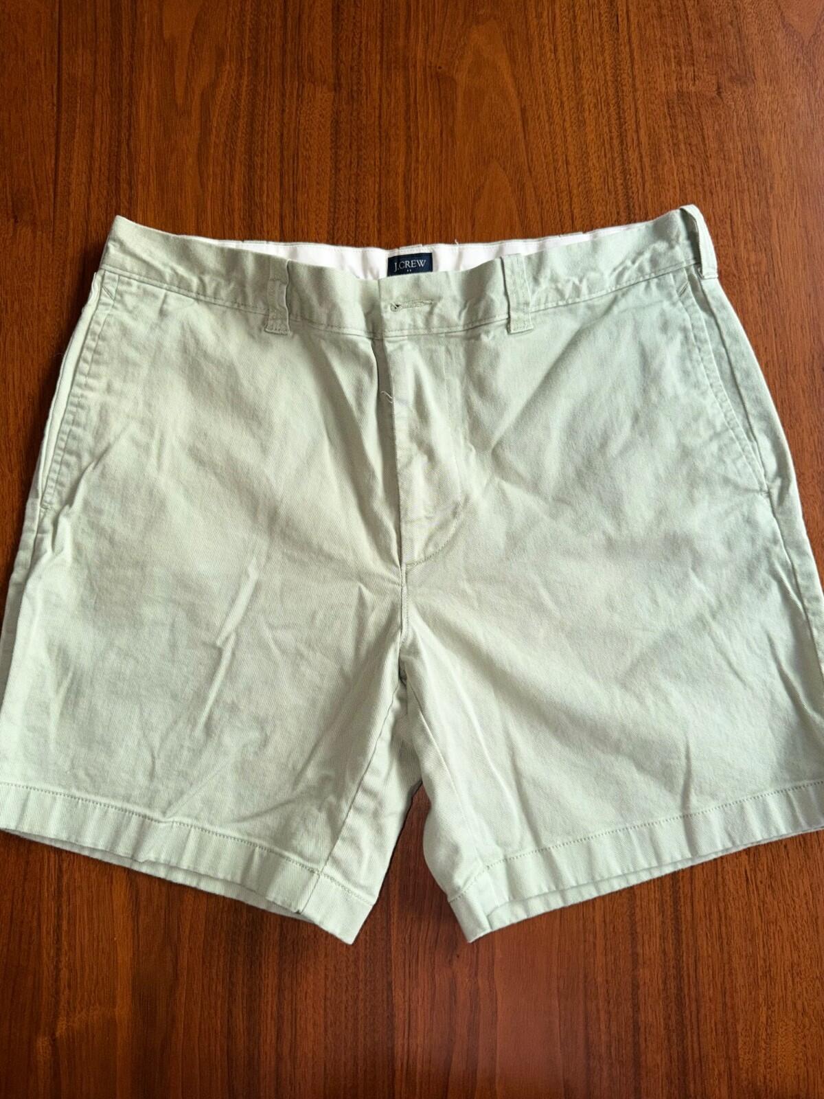 J.Crew Men's 7" Inseam Stretch Chino Shorts in Sage Green Size 34