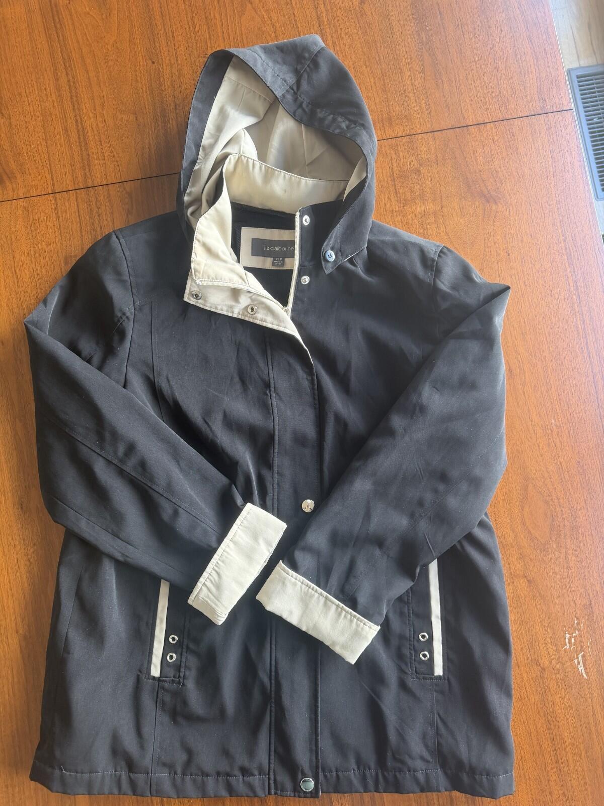 Liz Claiborne Women's Black Hooded Rain Jacket w/Tan Accents - Size XLP