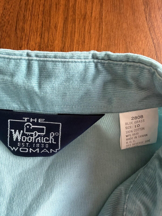 Vintage Woolrich Women's Turquoise Corduroy Button-Up - Size 10