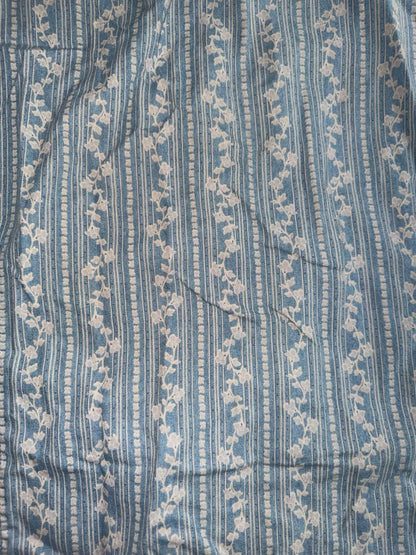Vintage Classic Elements Women's Patterned Denim Button Down Shirt - Size L.