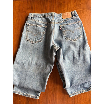 Vintage Levi's 550 Relaxed Fit Tapered Leg Jeans Light Wash 35x32