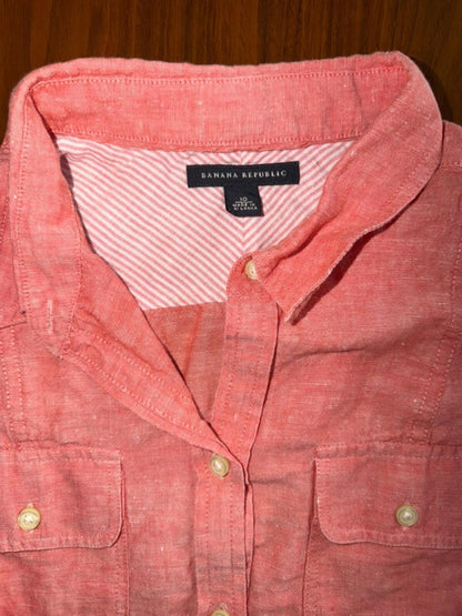 Banana Republic Women's Soft Wash Coral Linen Blend Button Down - Size 10.
