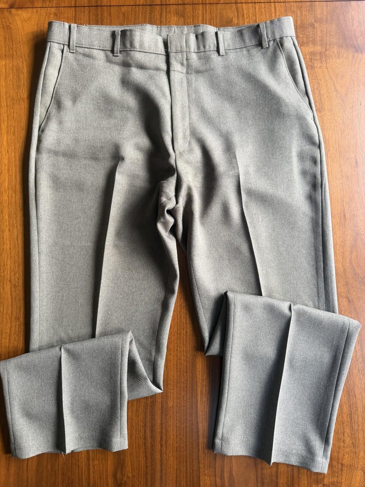 Vintage Levi's Men's Brown Action Slacks - Size 40x32