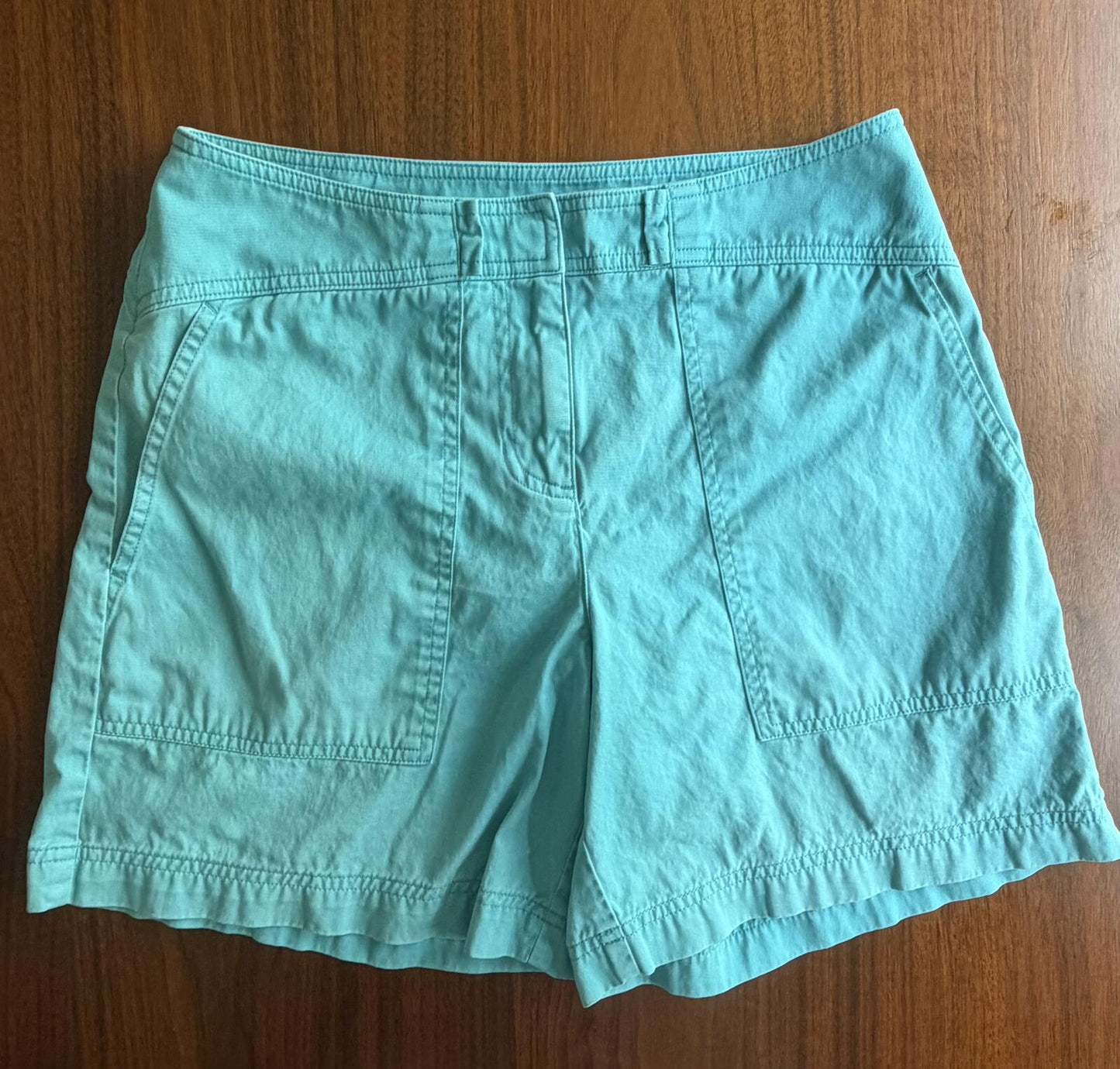 Jones New York Signature Women's Turquoise Cotton Shorts - Size 4