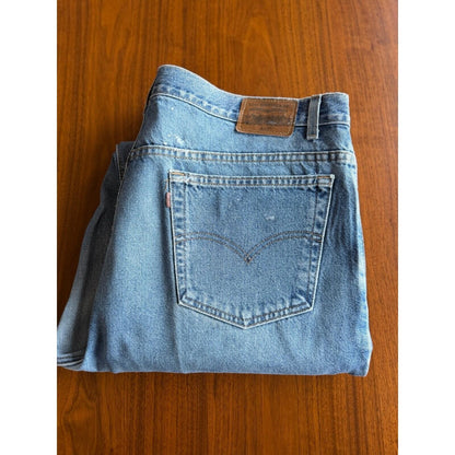 Vintage Levi's 540 Relaxed Fit Jeans Men's Light Wash Denim - Size 44x32