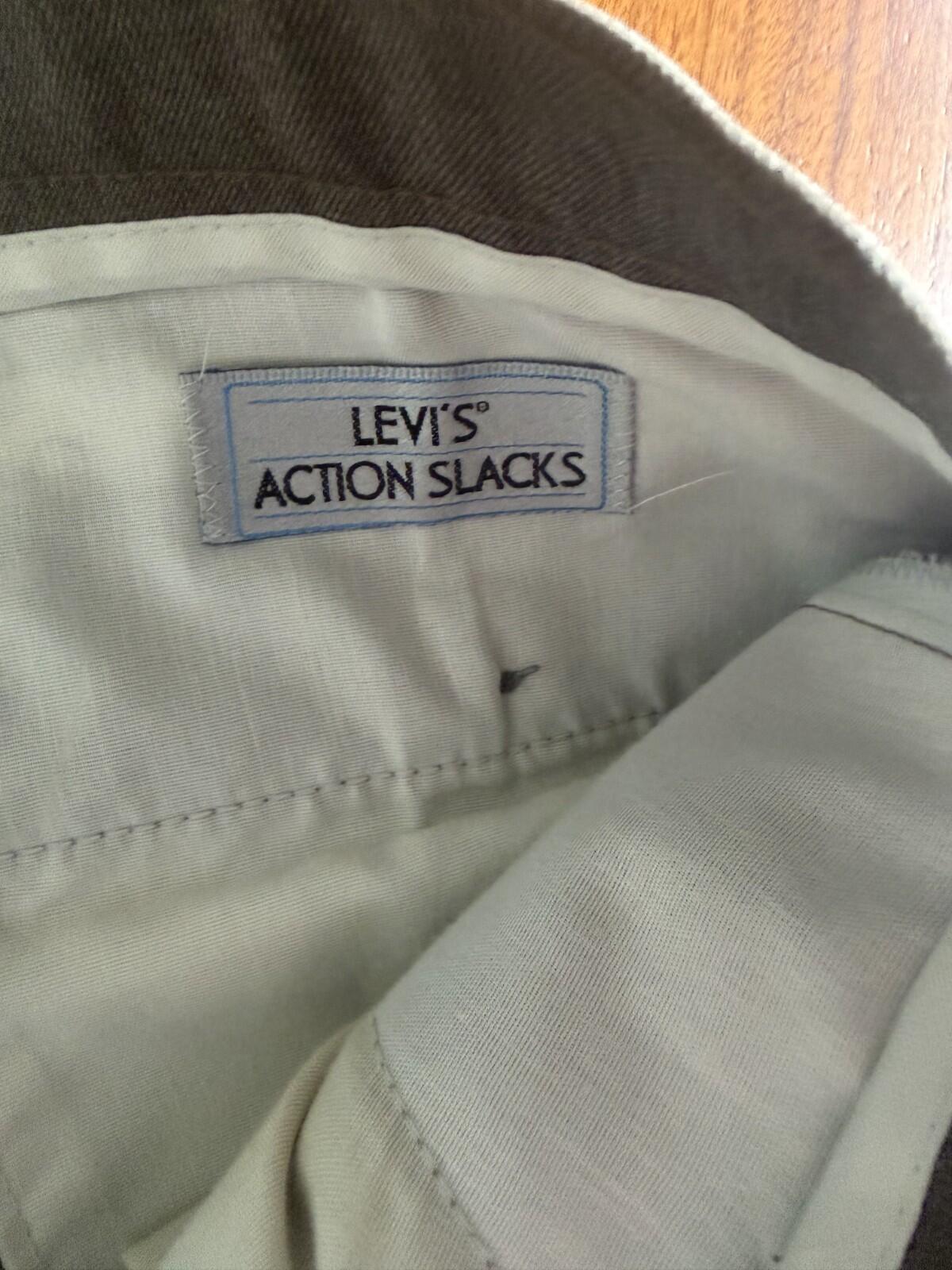 Vintage Levi's Men's Brown Action Slacks - Size 40x32