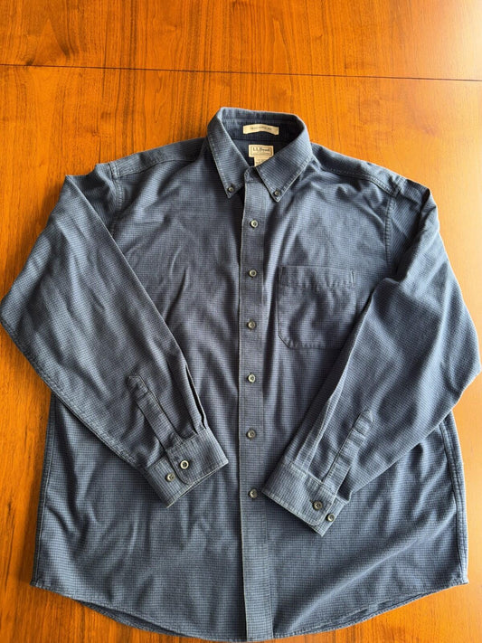 L.L.Bean Men's Traditional Fit Blue Microcheck - Size L