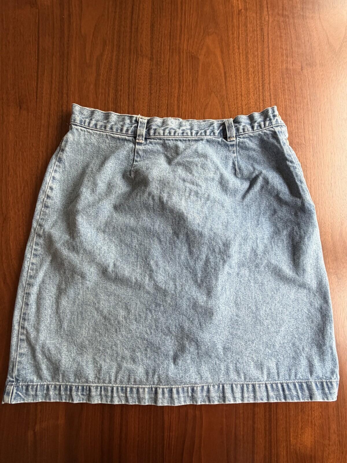 Vintage Gap Women's Denim Side-Button Skirt - Size 10
