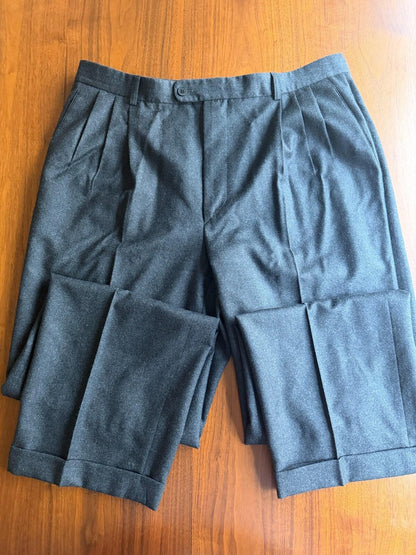 Zanella Men's 100% Virgin Wool Pleated Dress Pants Charcoal Grey Size 38