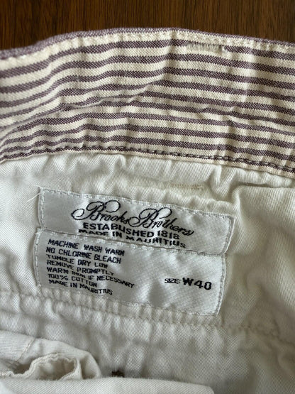 Brooks Brothers Men's Brown Seersucker Pleated Shorts - Size 40