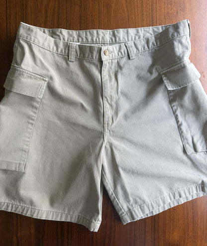 Duck Heads Men's Khaki Cargo Shorts with Multiple Pockets - Size 40