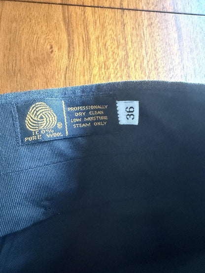 Saks Fifth Avenue Men's Grey Pleated Wool Dress Pants - Size 36
