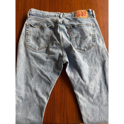 Vintage Men's Levi's 505 Regular Fit Light Wash Jeans - 34x30