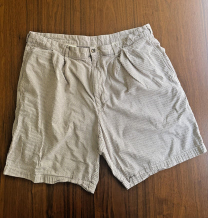 Brooks Brothers Men's Brown Seersucker Pleated Shorts - Size 40