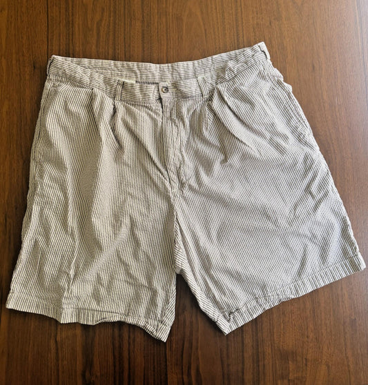 Brooks Brothers Men's Brown Seersucker Pleated Shorts - Size 40