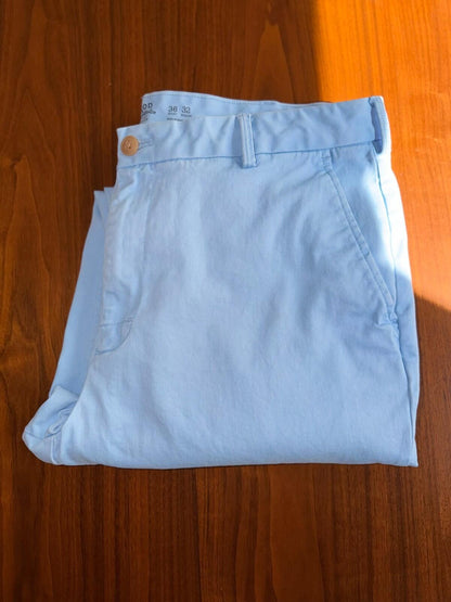IZOD Saltwater Stretch Straight Fit Chino Pants Light Blue - Size 36x32