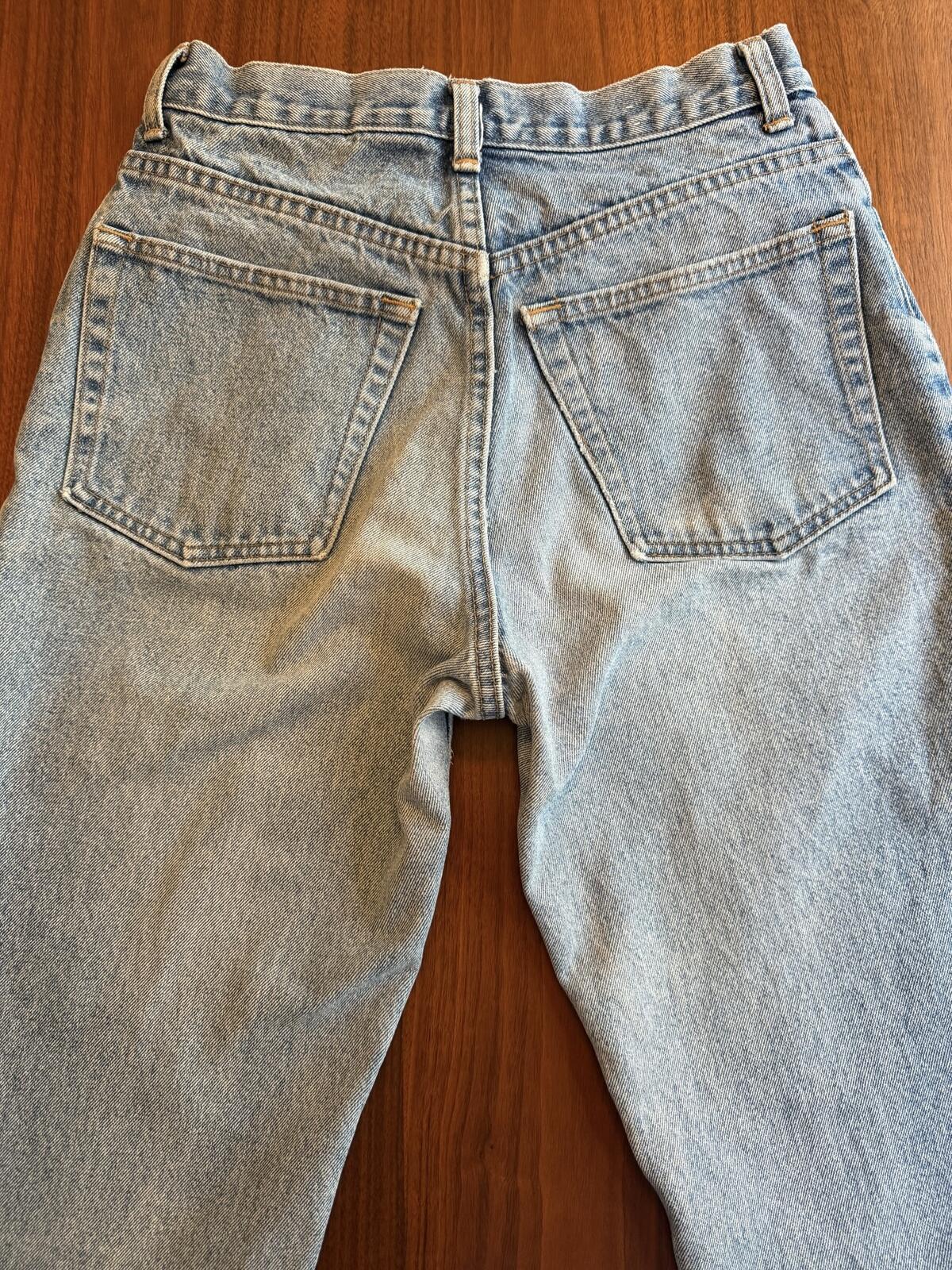 GAP Women's Light Wash Slim Fit Cropped Jeans Raw Frayed Hem - Size 8R