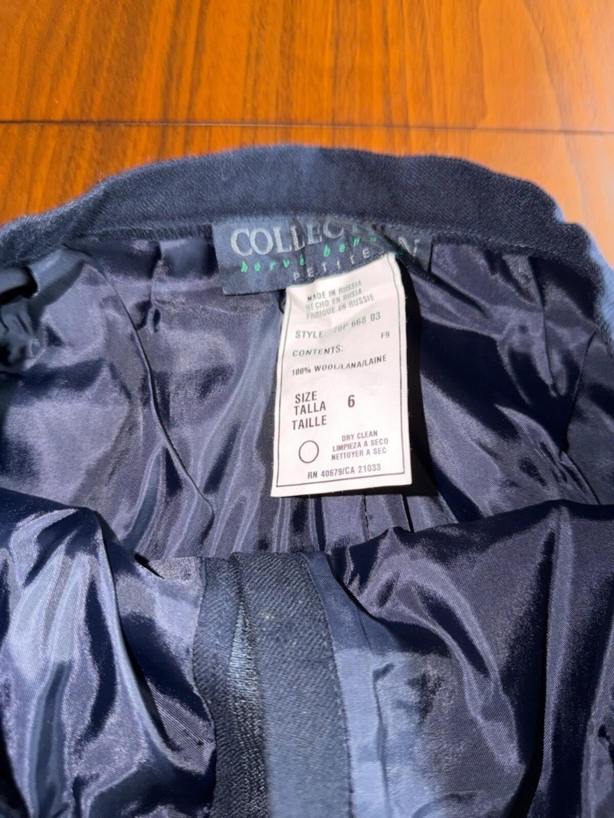 Vintage Harve Bernard Collection Women's Wool Navy Dress Pants - Size 6P