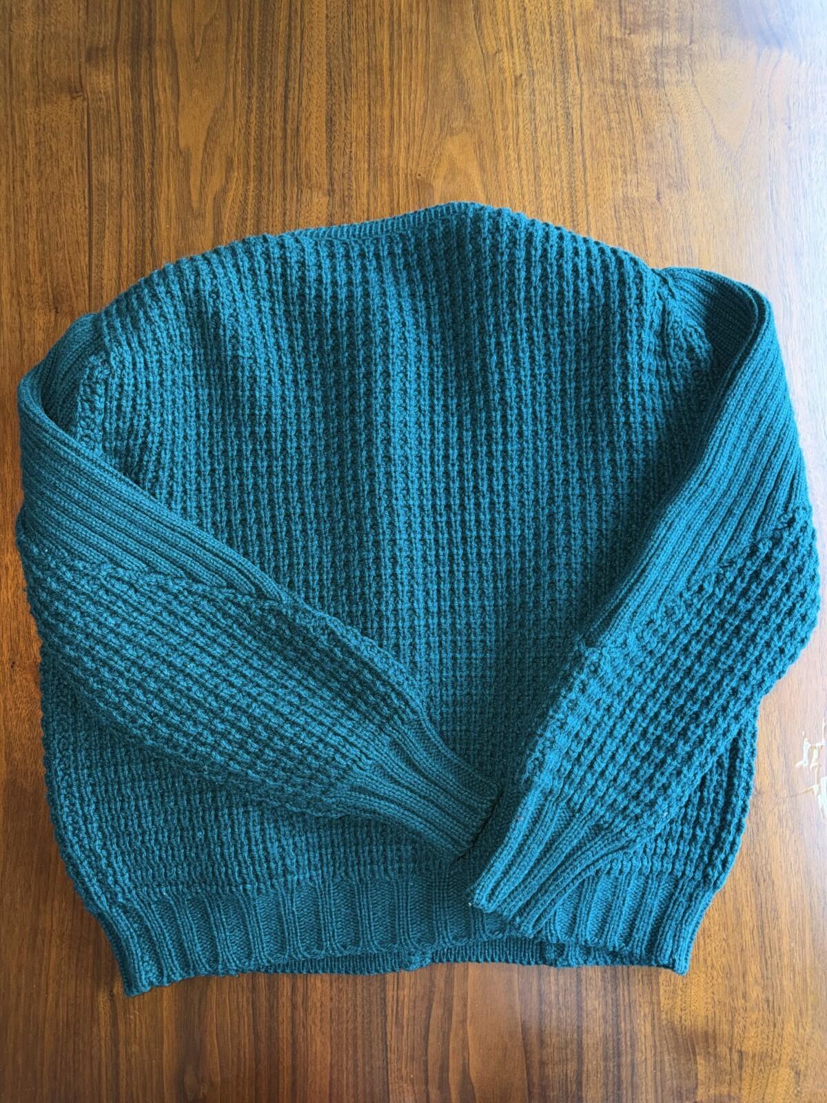 Vintage Pallas Women's Hand Loomed Green Wool Sweater - Size L