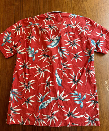Hawaii Blue Red Tropical Print Short Sleeve Button-Up Shirt - Size M