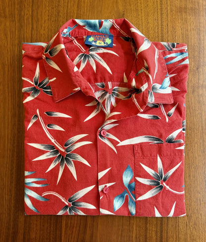 Hawaii Blue Red Tropical Print Short Sleeve Button-Up Shirt - Size M