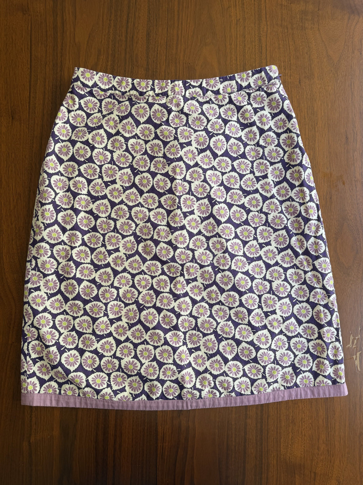 Boden Women's Floral Pattern Purple Skirt - Size 6
