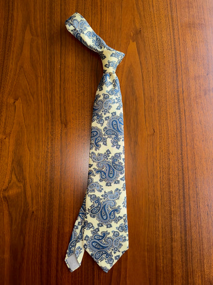 Christian Dior Men's Yellow and Blue Paisley Silk Tie