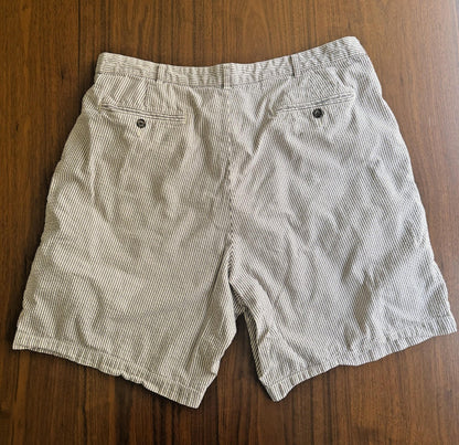 Brooks Brothers Men's Brown Seersucker Pleated Shorts - Size 40