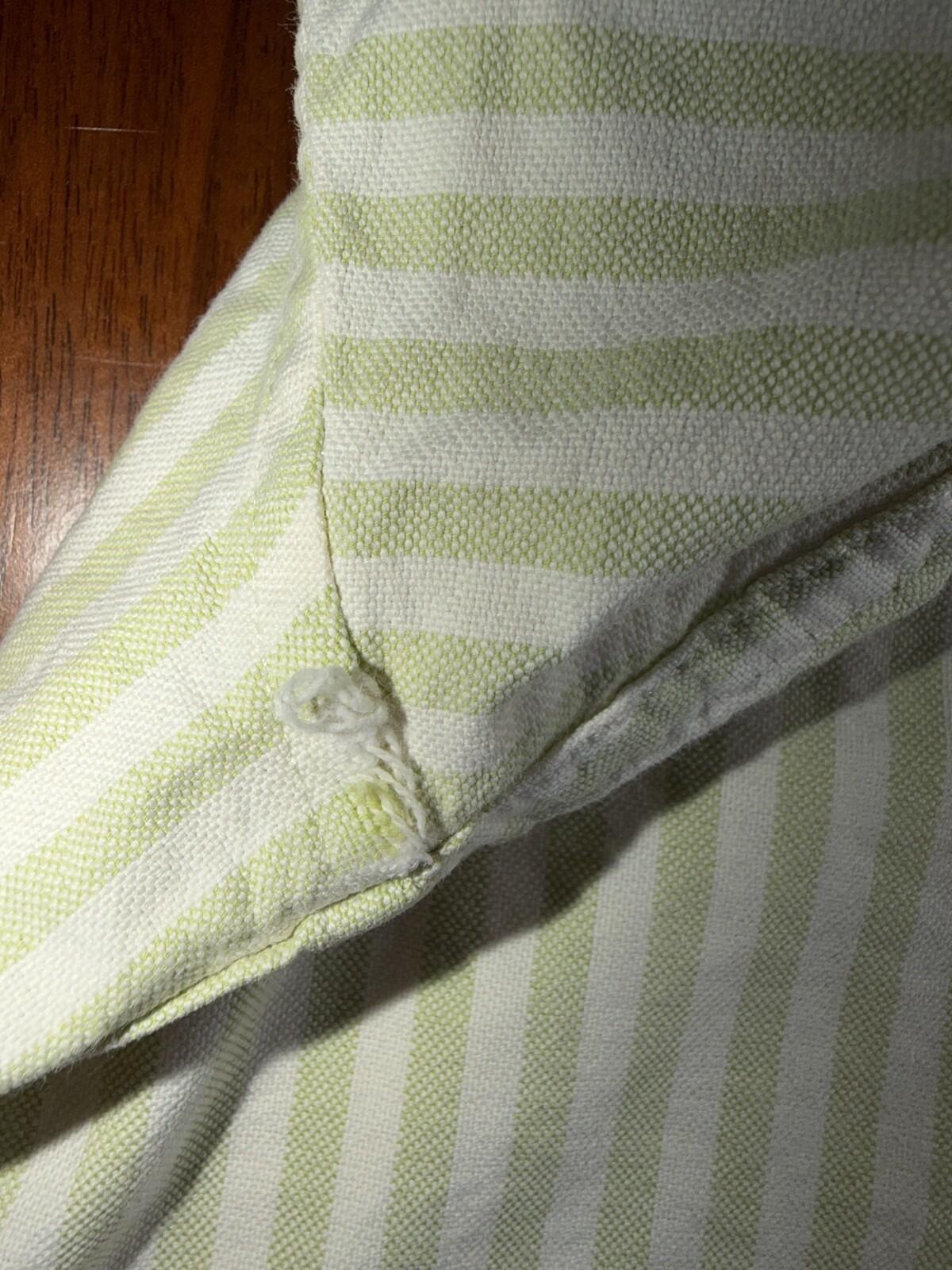 Banana Republic Men's 90s Green Striped Oxford Button Down - Size L