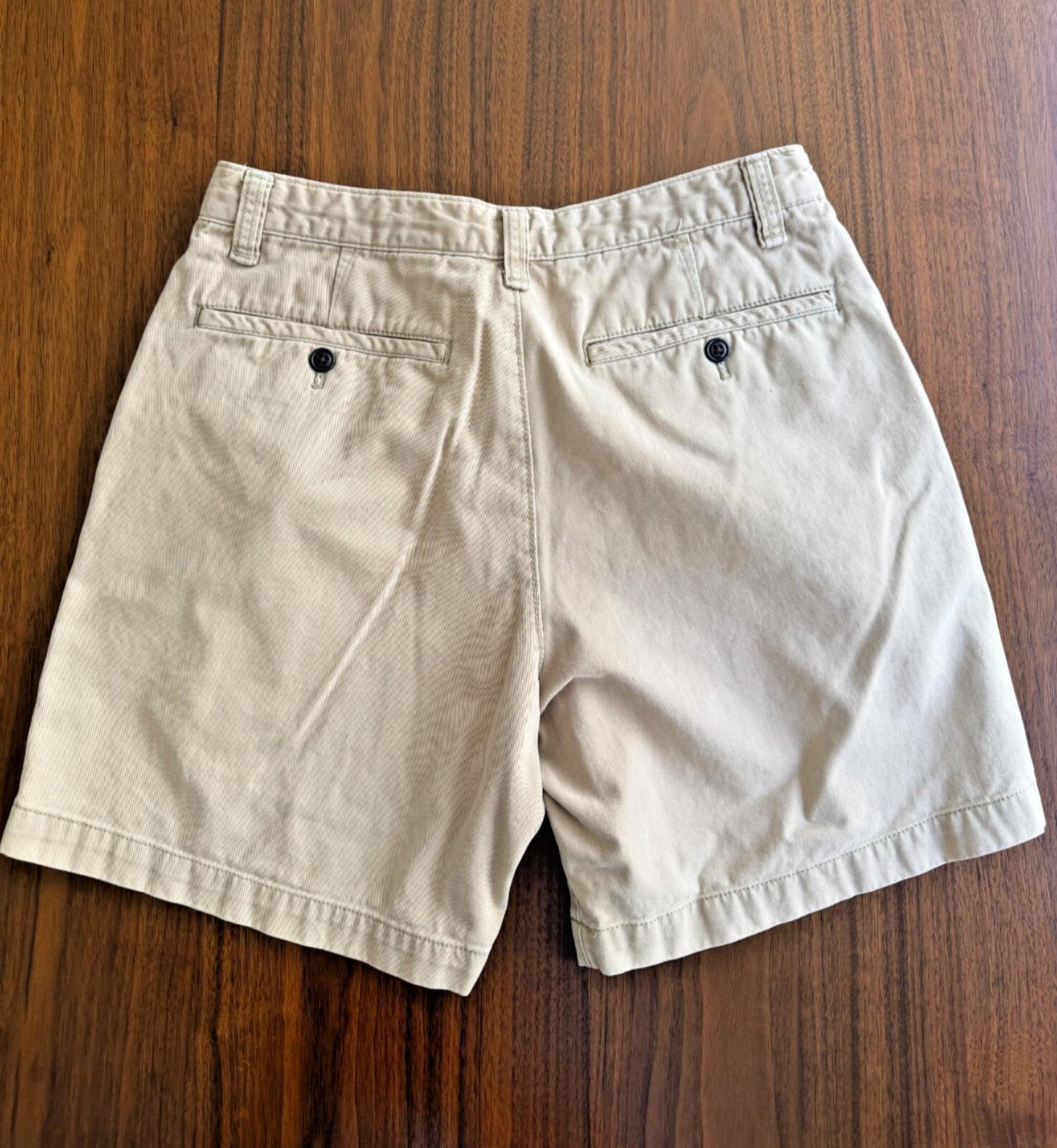 Eddie Bauer Men's Legendary Khaki Shorts - Size 31