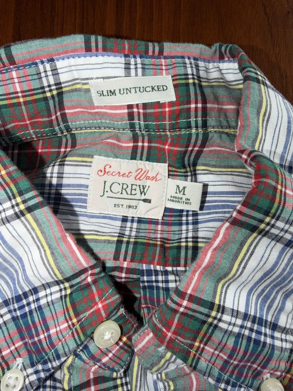 J.Crew Men's Secret Wash Slim Untucked Green/Navy/Red Plaid - Size M