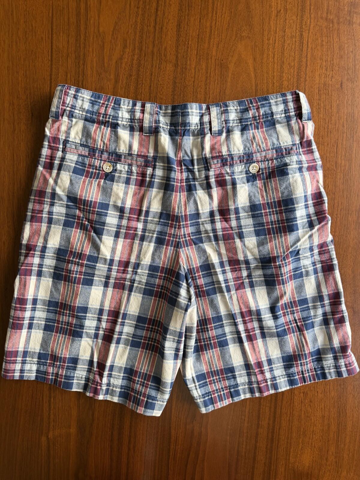 L.L. Bean Men's Blue Plaid Cotton Shorts - Size 32W