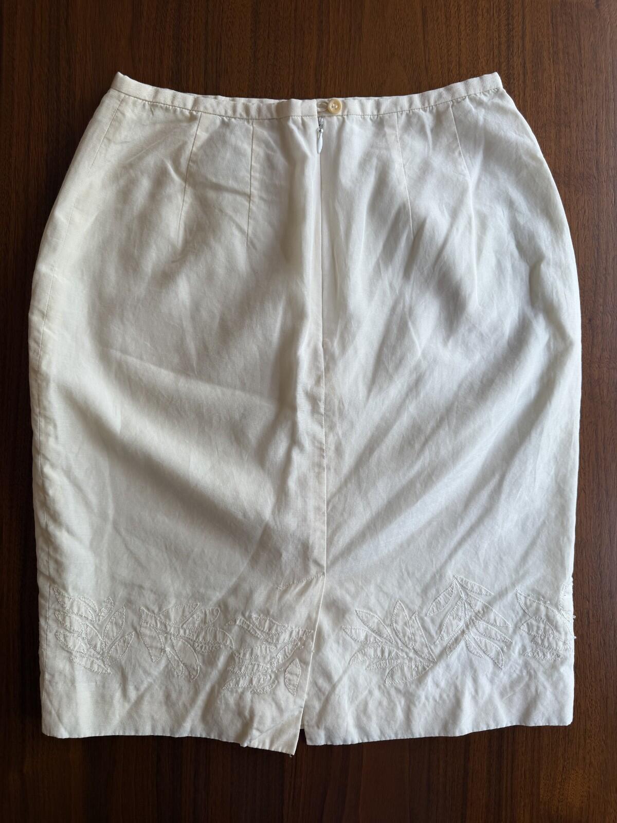 Ann Taylor Women's Silk Blend White Beaded Pencil Skirt - Size 2