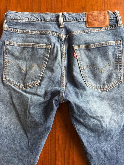 Levi's 512 Slim Taper Fit Jeans Medium Wash - 33x32
