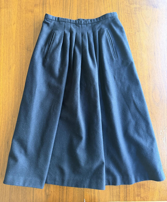 Vintage Sportalm Kitzbuhel Austria Women's  Wool Pleated Skirt Navy - Size 10
