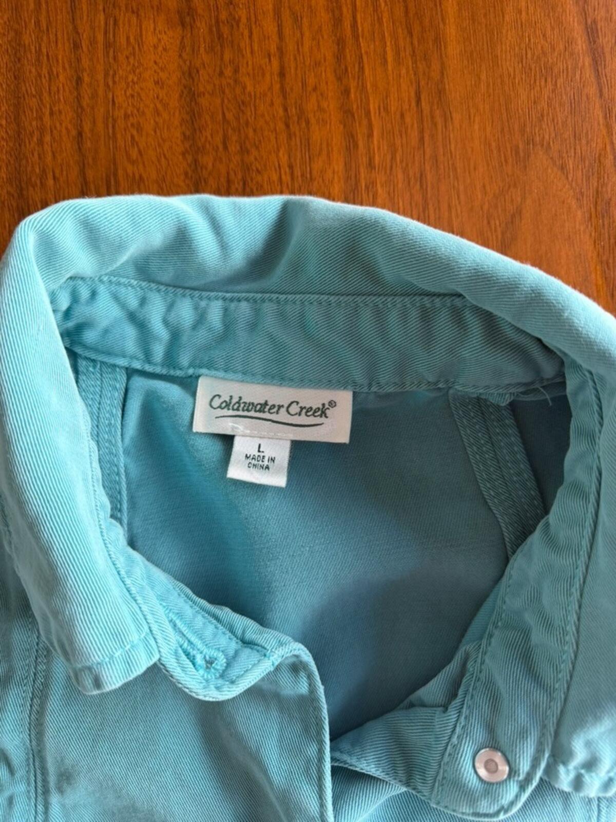 Cold Water Creek Women's Aqua Blue Denim Style Button Up Jacket - Size L