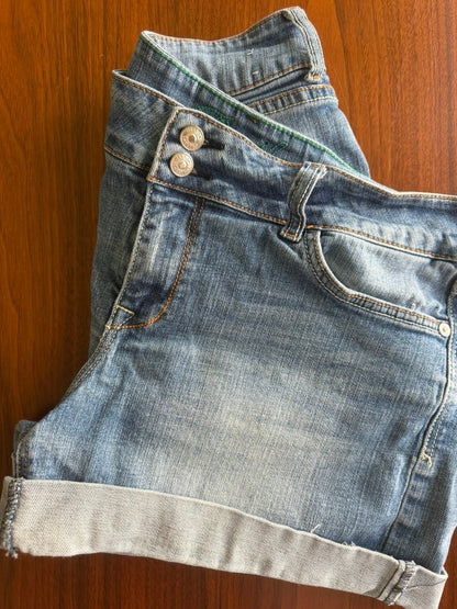 dELiA*s Y2k Light Wash Denim Shorts - Size 11/12
