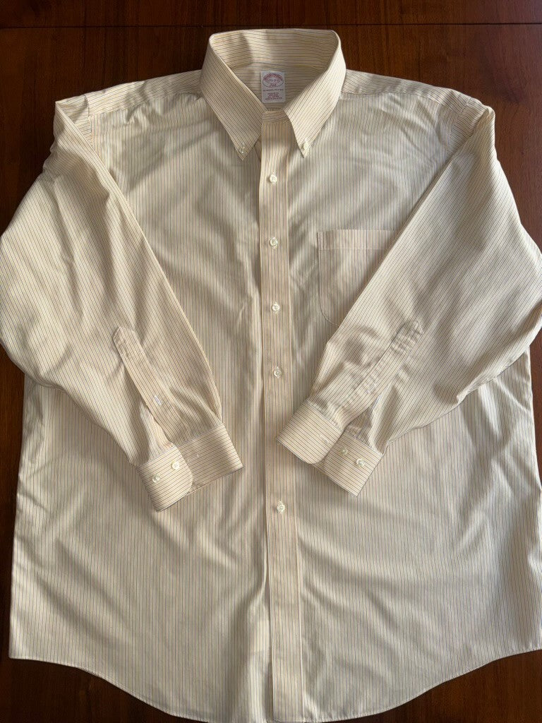 Brooks Brothers Men's Dress Shirt Yellow w/Blue Stripes - Size 17.5-32/33
