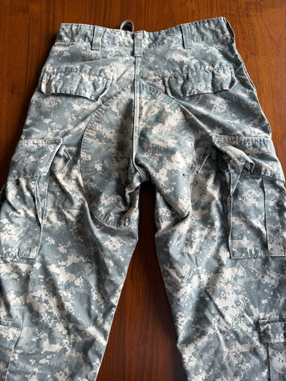 US Army ACU Digital Camo Combat Cargo Trousers - Size Small-Short