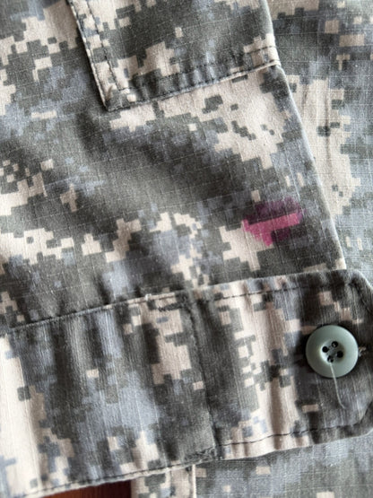 US Army ACU Battle Dress Uniform Coat Universal Digital Camo - Size L