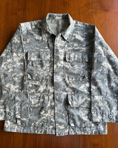 US Army ACU Battle Dress Uniform Coat Universal Digital Camo - Size L