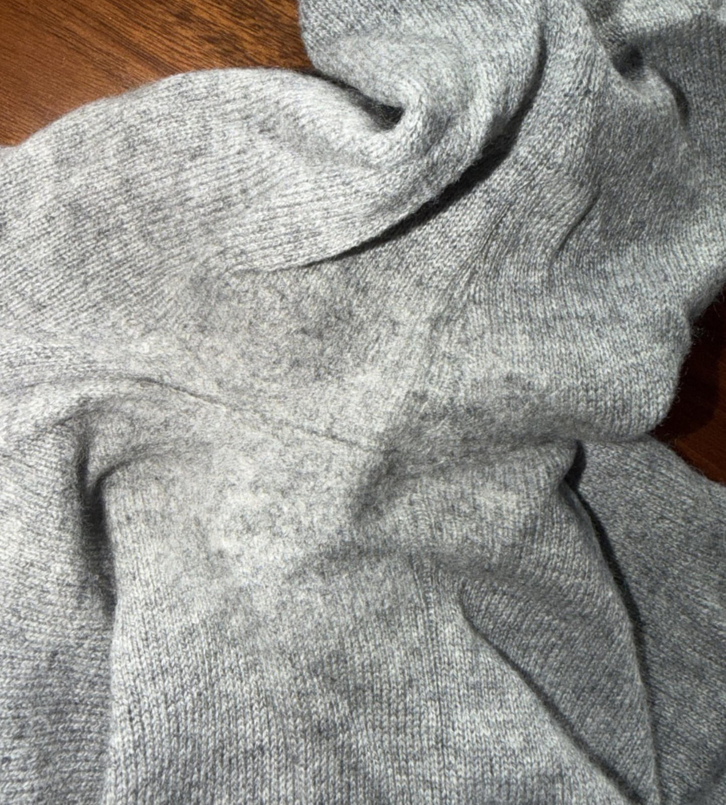 J.Crew Women's 100% Cashmere Crewneck Sweater Grey - Size M